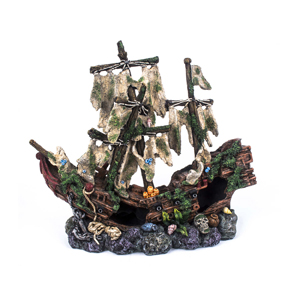 Old Shipwreck Ornament 30x11x28cm